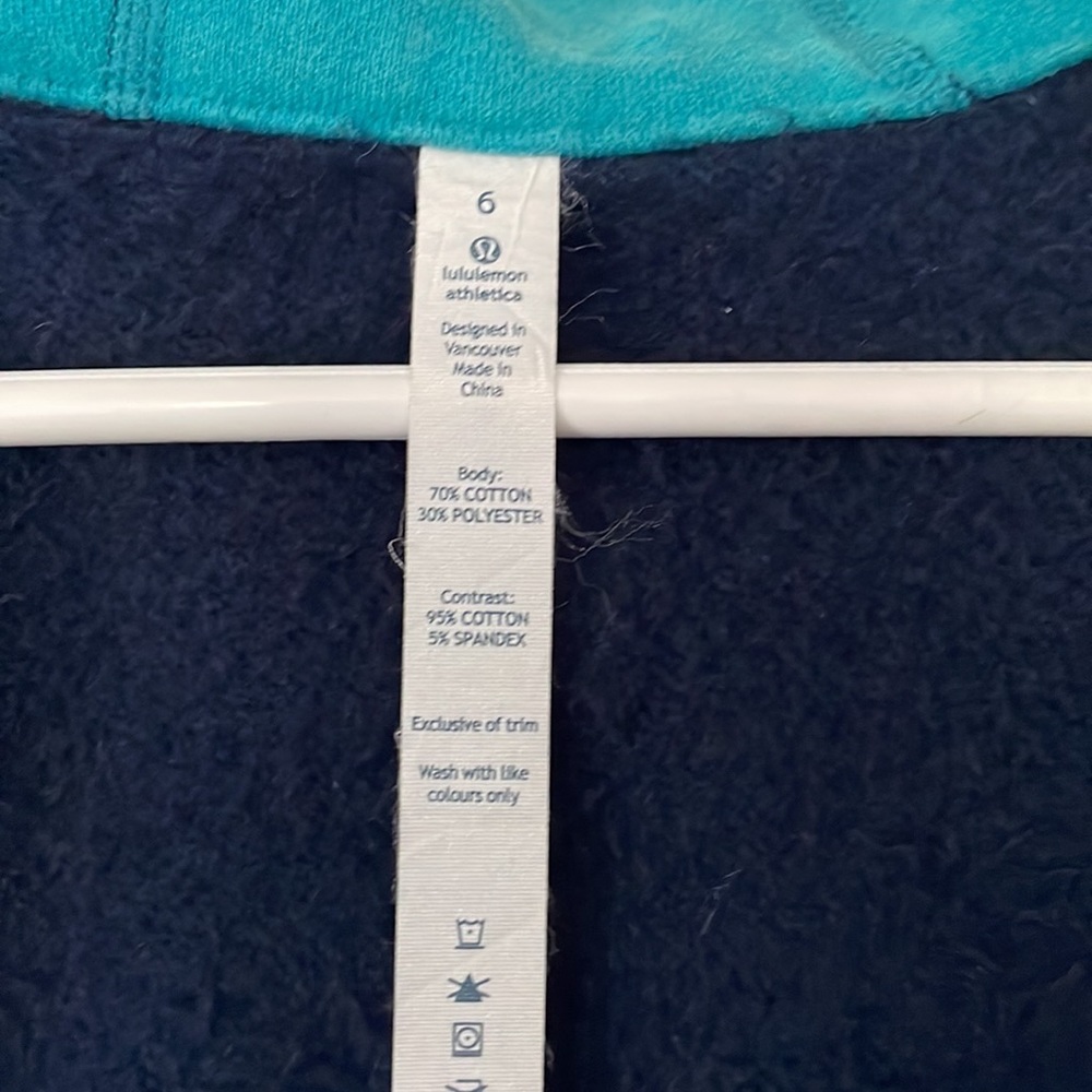 Lululemon jacket - Picture 6 of 6